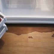 fridge leakage